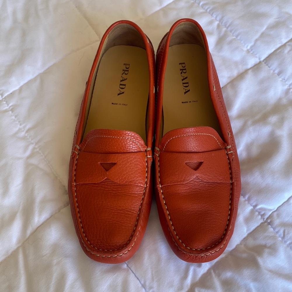 PRADA Daino Easy Mandarino Loafers
